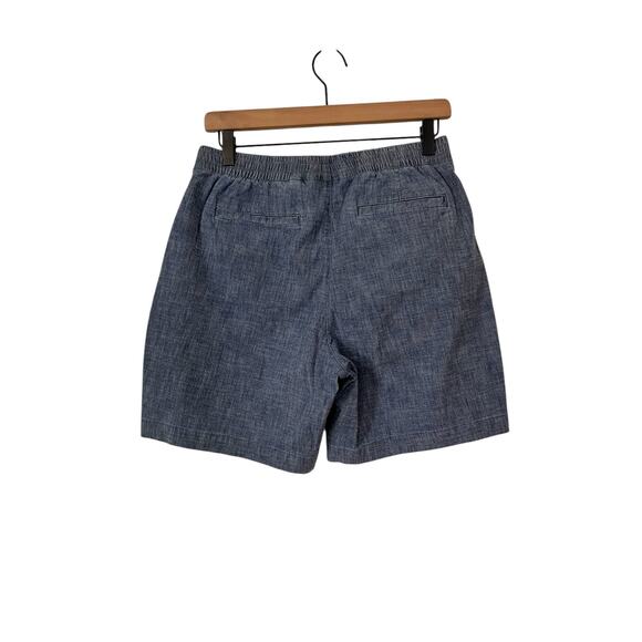 Lands End Pull On Elastic Waist Mid Rise Blue Chambray Shorts Size 6 - Picture 3 of 5